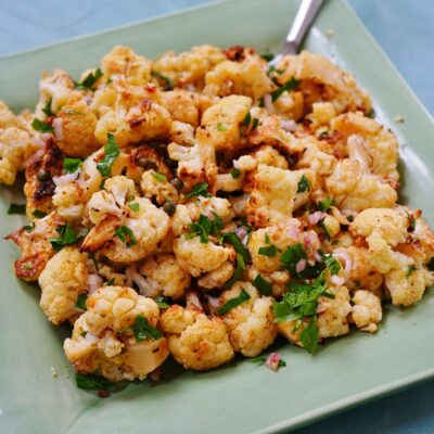 Lemony Roasted Cauliflower Salad | Cauliflower Recipes | Low Carb Dinner Idea