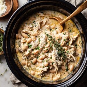 crockpot greek chicken high protein slow cooker dinner with white beans healthy recipe